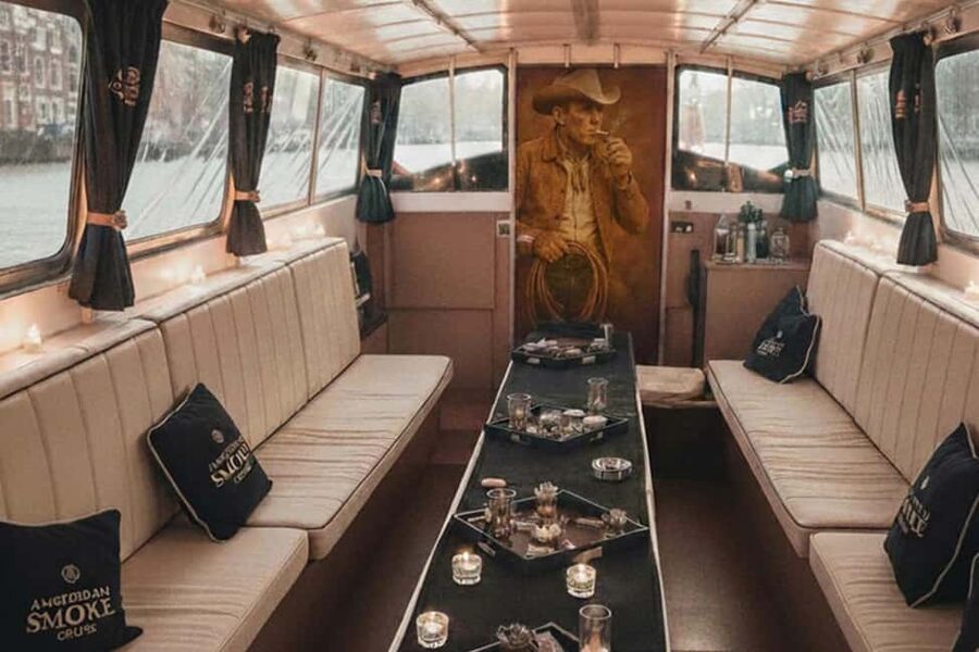 Amsterdam: Smoke Cruise. with Bar & local guide - Key things that make this cruise worth your time