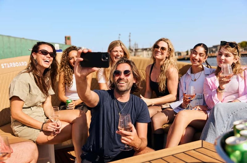 Amsterdam: Spanish Guided Open Boat Cruise with Bar Onboard - The Hermitage Museum Area, and Why From-Water Views Matter