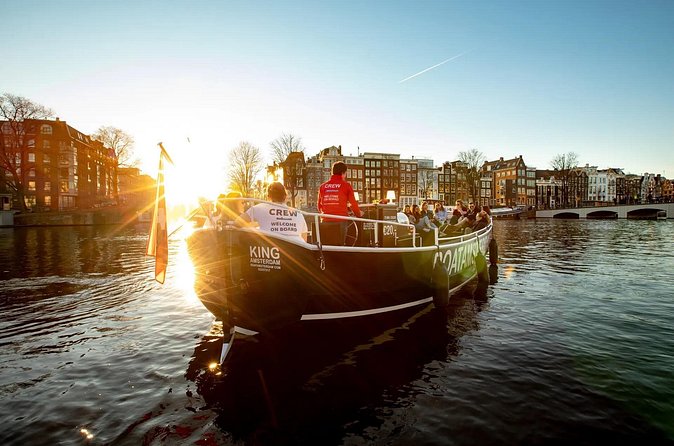 Amsterdam Sunset Canal Cruise with Live Guide and Open Bar - The open bar setup: drinks, coffee, and the 18+ rule