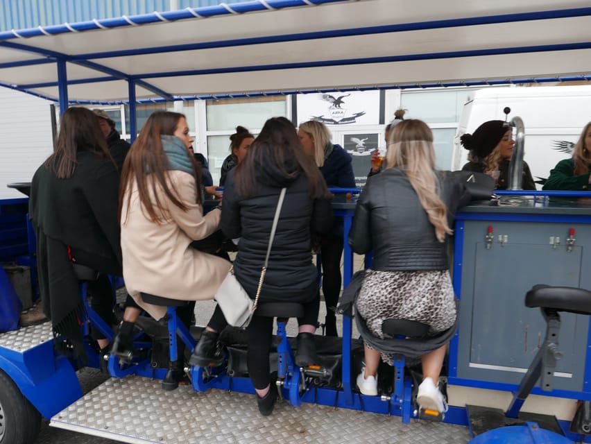 Amsterdam: The Original BUBBLES & BIKE Private Prosecco Tour - Guides make or break this kind of tour, and the team here gets praise