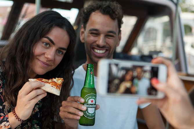 Amsterdam The Original Pizza Cruise with Unlimited Drinks - Where You Meet, How Check-In Works, and What Timing Feels Like