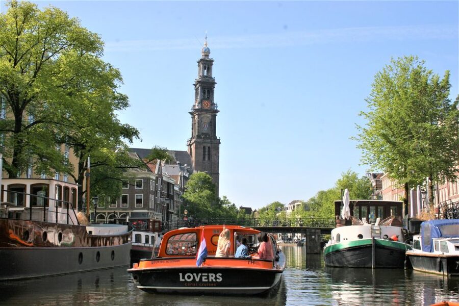 Amsterdam: This Is Holland 5D Flight and Canal Cruise Combo - The Amsterdam Canal Cruise: A 17th-Century Ring With GPS Audio