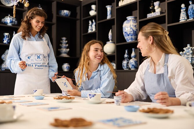 Amsterdam Traditional Dutch Blue Tile Painting Workshop - Delft Blue Tile Painting in Amsterdam, the Practical Way to Beat Museum Burnout