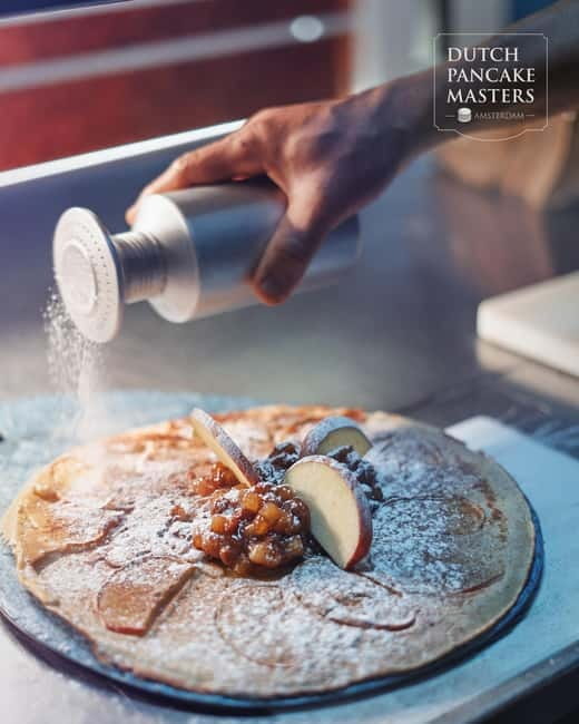 Amsterdam: Traditional Dutch Pancakes - Dutch Pancake Masters at Damrak 44: easy to fit into your Amsterdam day