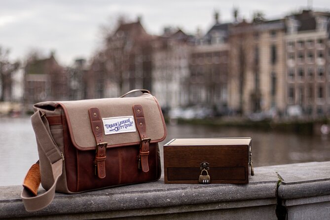 Amsterdam Urban Legend Scavenger City Game - The House with the Bloodstains Story, and Why It Matters