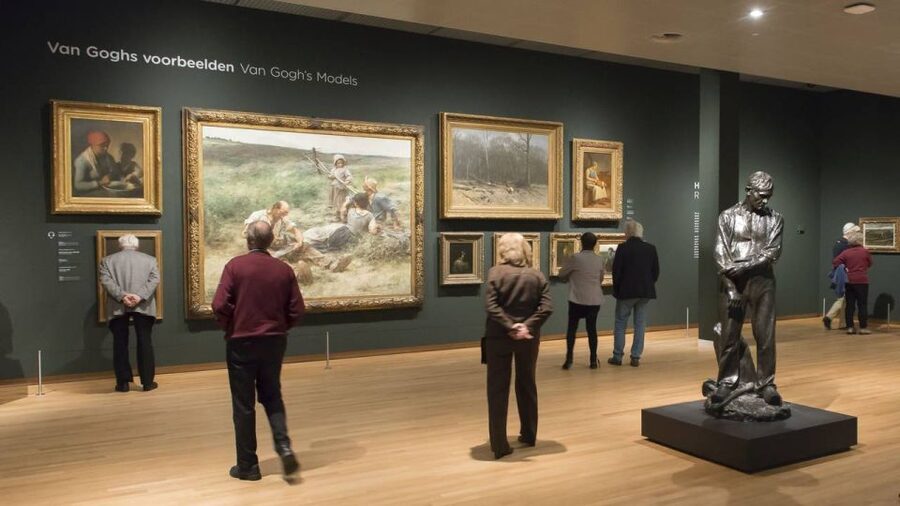 Amsterdam: Van Gogh Museum Guided Tour - Meeting at Cobra Cafe, then walking straight into Van Gogh Museum mode