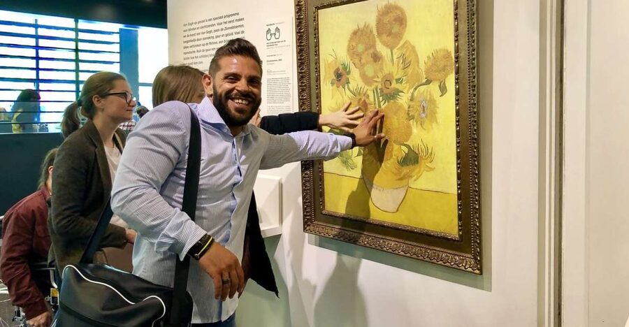 Amsterdam: Van Gogh Museum Masterpieces Tour up to 8 guests - What 2.5 hours really means in the Van Gogh Museum