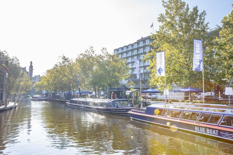 Amsterdam: Van Gogh Museum Ticket and City Canal Cruise - Multimedia guide: what’s included, what’s not, and whether it’s worth it