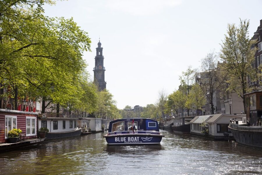 Amsterdam: Van Gogh Museum Ticket and City Canal Cruise - The 75-minute canal cruise: what you’ll see and how it feels