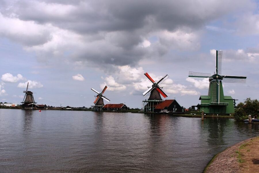Amsterdam: Volendam, Windmill, and Cheese Farm Private Tour - Cheese farm tasting and clog-making: culture you can see, smell, and watch