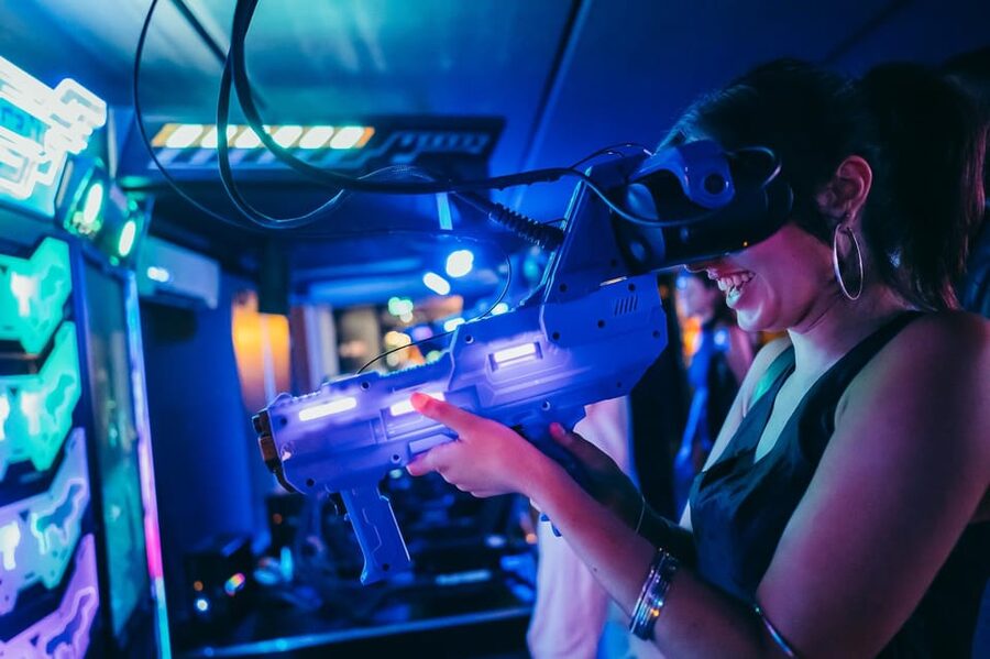 Amsterdam: VR Starter Pack with 6 Tokens - How the 6 Tokens Change Everything About Your Choices