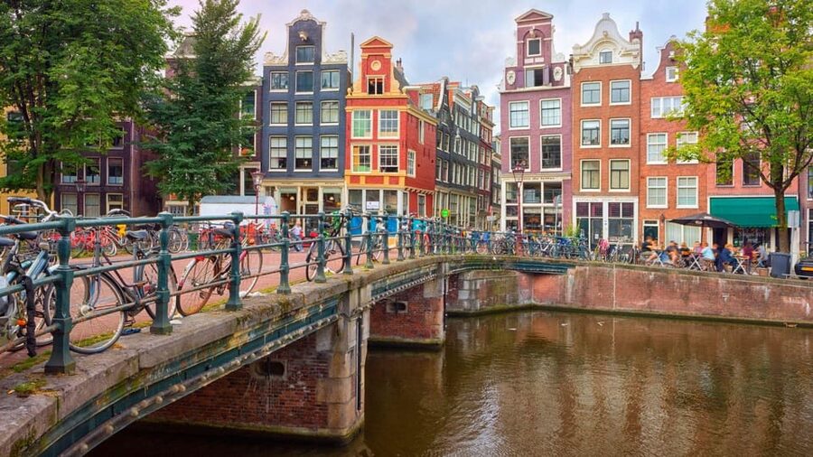 Amsterdam Walking Tour with a Local - Insider tips: food, shopping, and getting around like you mean it