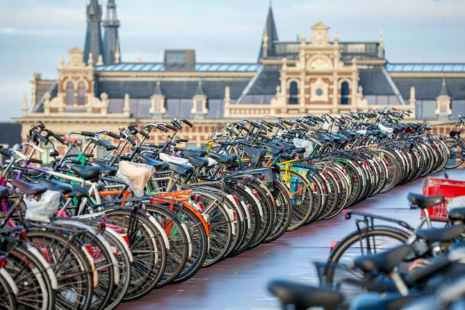 Amsterdam Walking Tour with Audioguide on Your Smartphone - Waag, anatomy theaters, and why Rembrandt mattered