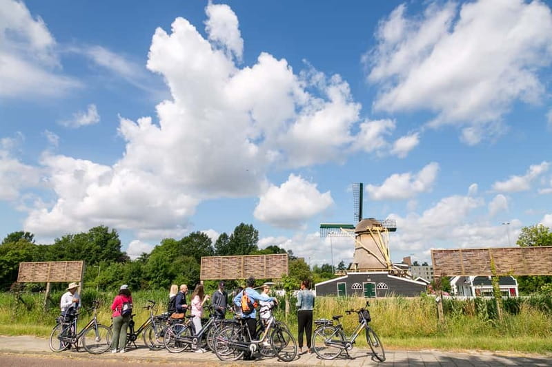 Amsterdam: Windmill, Cheese, and Countryside E-Bike Tour - Waterland and dikes: why Broek in Waterland feels like a different planet