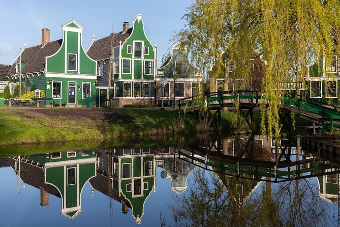 Amsterdam: Windmills, Cheese and Volendam Tour with Video Guide - Price and value: why $39.01 can feel fair