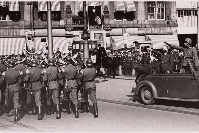 Amsterdam: World War II Private Walking Tour - Key things you will notice on this WWII walking tour