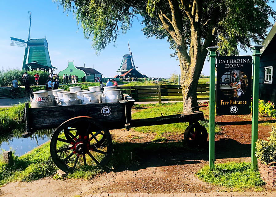 Amsterdam: Zaanse Schans and Giethoorn Day Trip with Cruise - Price and value: is $140 per person a smart use of your time?