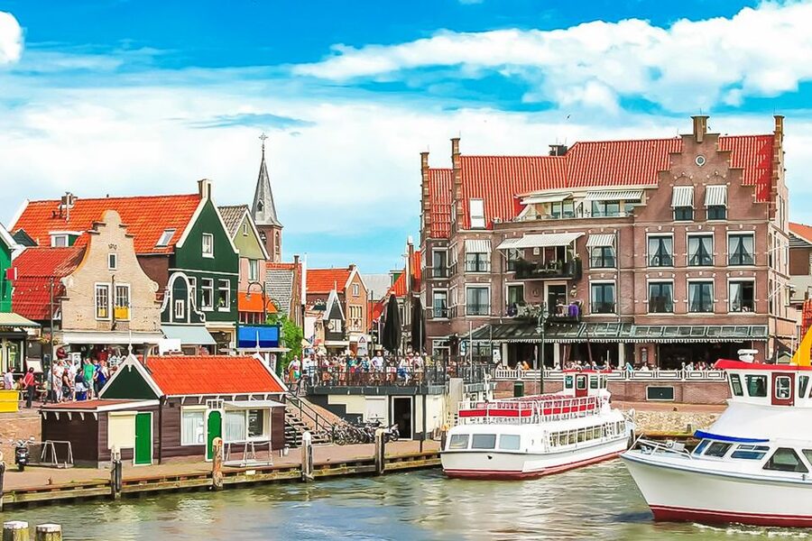 Amsterdam: Zaanse Schans, Edam, Volendam & Marken Bus Tour - Zaanse Schans: windmills, 17th-century houses, and why it’s more than photos