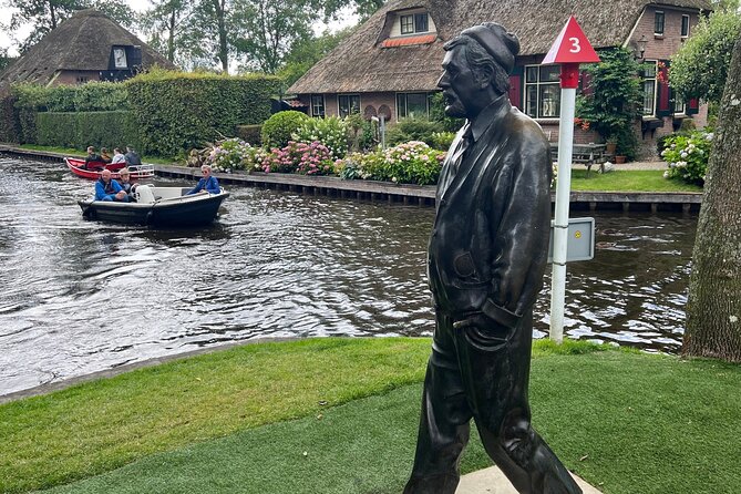 Amsterdam: Zaanse Schans & Giethoorn with Canal Cruise - Price and value: is $114.68 a good deal?