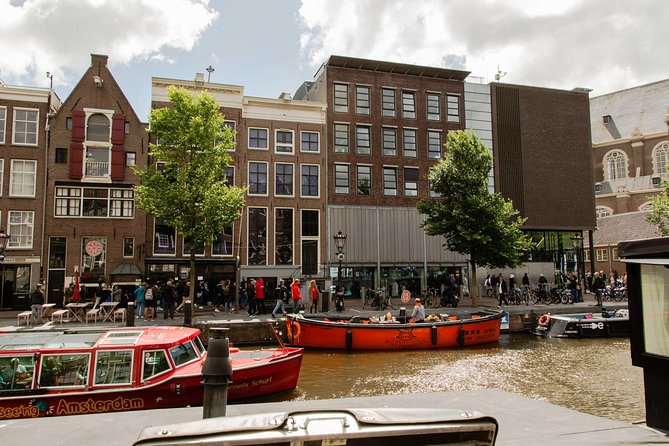 Anne Frank and Jewish Culture Private Walking Tour in Amsterdam - De Plantage and the Dutch Resistance Museum: where the WWII story gets local