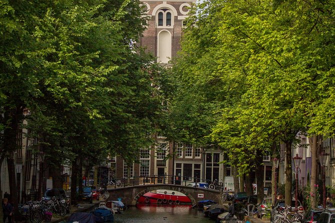 Anne Frank Private Bike Tour in Amsterdam - English language options and the private-group feel