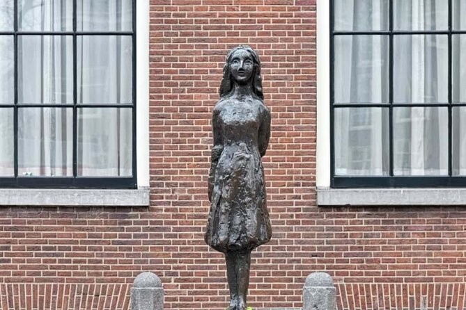 Anne Frank's Amsterdam Jewish History WWII Semi-Private 12ppl Max - A 12-person Jewish WWII route that stays human, not just factual