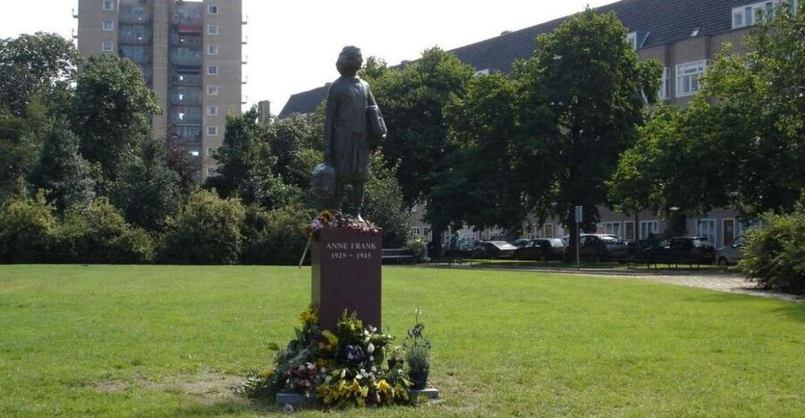 Anne Frank Story & Private 2-Hour Neighborhood Tour - Walking Amsterdam South: Where Childhood Became the Stage