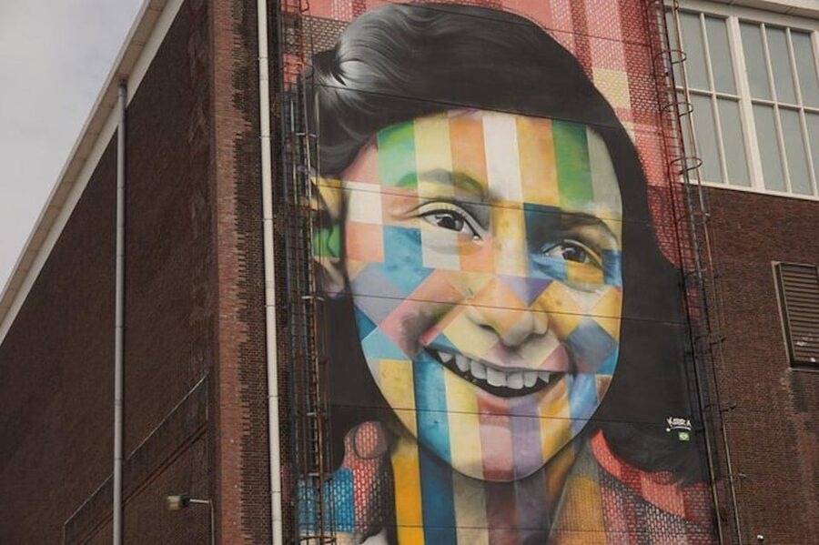 Anne Frank & World War II Small Group Walking Tour - Key things to know before you go
