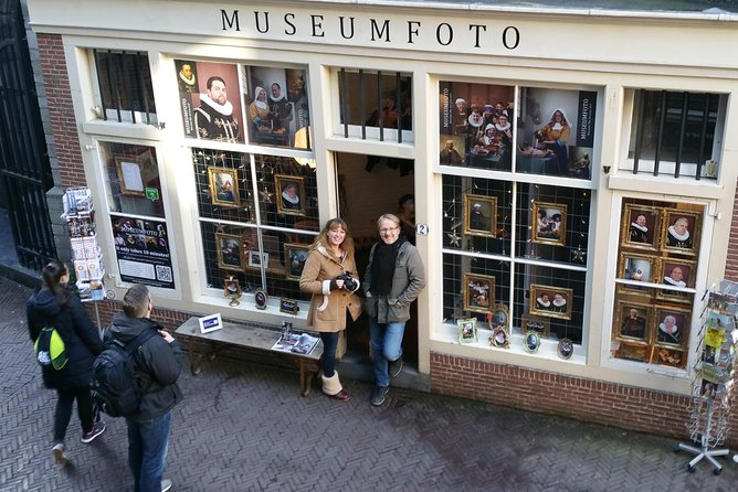 Become a Dutch Art Piece Photo Shoot in Amsterdam - Who this experience suits best in Amsterdam