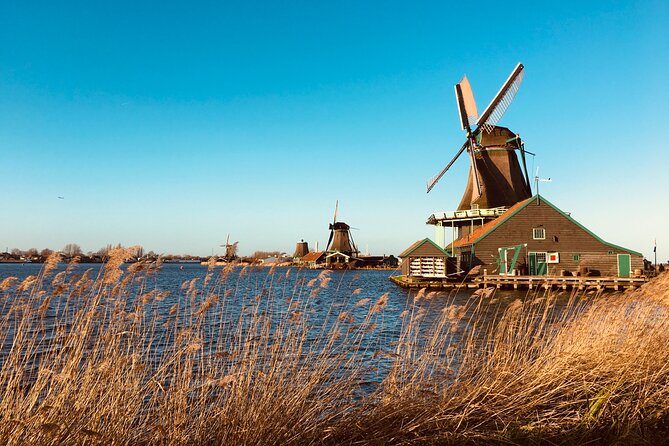 Best of Dutch Countryside: Giethoorn, Windmills, Secret Villages - Kooijman Souvenirs and the clog making workshop: where you can smell history
