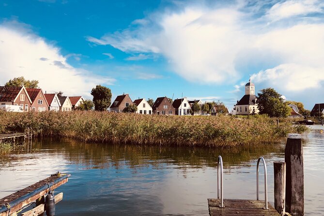 Best of Dutch Countryside: Giethoorn, Windmills, Secret Villages - Almere: the quick dairy photo break with fresh milk