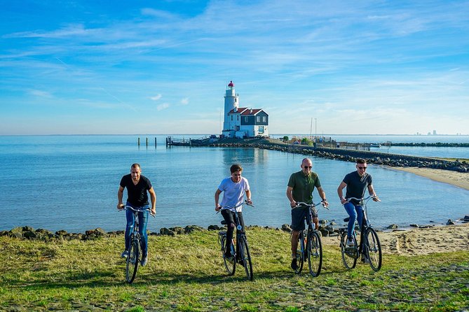 Bike rental Volendam - Explore the Countryside of Amsterdam - The Dikes and the Gouwzee, Your Ride Through Sea-Level Math