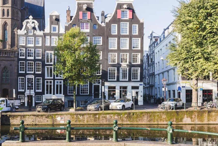 Capture Iconic Amsterdam: Photo Walk with a Pro Photographer - Key things I’d bank on