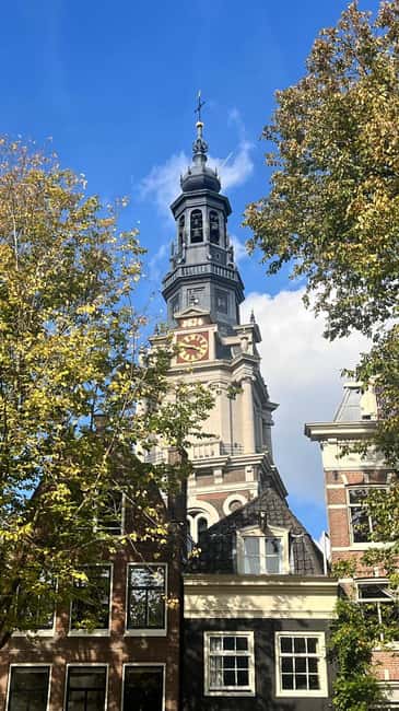 Capture Iconic Amsterdam: Photo Walk with a Pro Photographer - Personalized feedback that keeps you from guessing