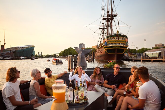 Classic Salonboat Tour in Amsterdam Including Cheese and Wine - Spiegelkwartier and De Duif: art streets and church details you can spot quickly
