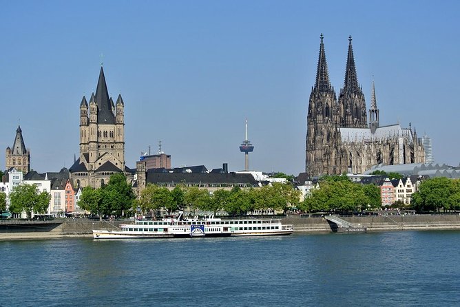 Cologne Private Full-Day Sightseeing Tour from Amsterdam - Cologne Cathedral: 45 minutes to choose photos or go inside