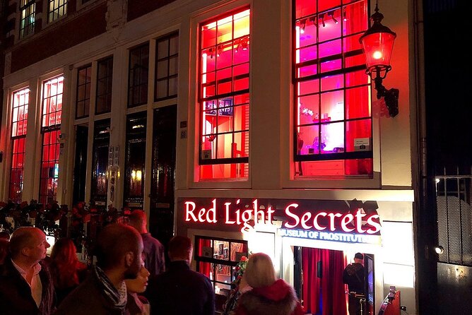 Combo City walking tour & Red Light District Walking Tour - Nieuwmarkt, the Oldest Canal, and the House on Three Canals