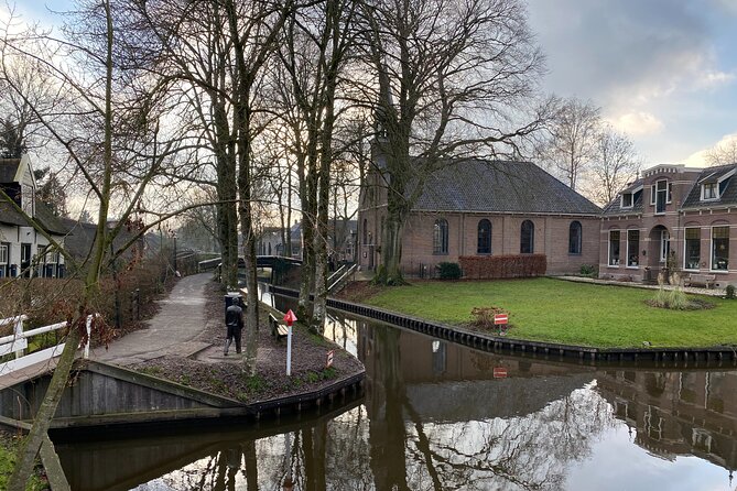 Day Trip to Zaandam Lego Village, Zaanse Schans and Giethoorn - What to pack, what to wear, and how to enjoy it without stress
