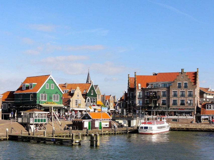 Day Trip to Zaanse Schans, Volendam and Marken - The boat tour: an easy way to see what you cannot from streets