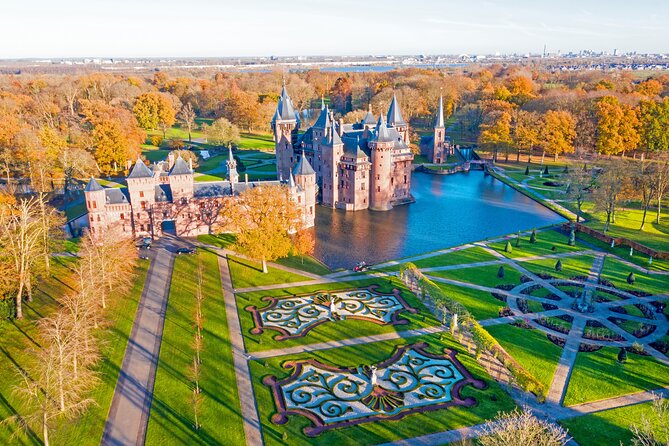 De Haar Castle, Utrecht and Muiderslot from Amsterdam by Car - Private pickup and a smooth timeline from Amsterdam