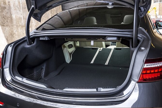 Departure Private Transfer: Amsterdam City to Amsterdam Port by Business Car - The Drive Through Amsterdam Traffic, Without the Stress