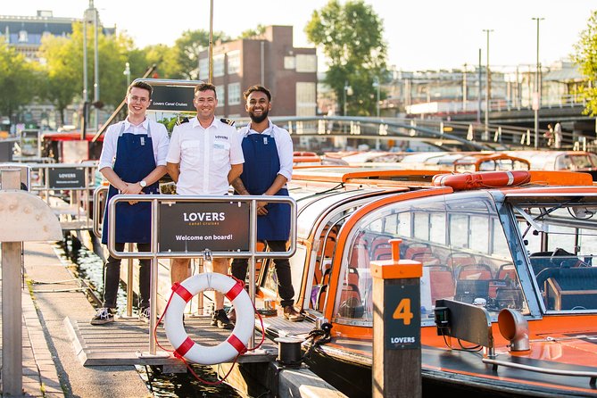 Dinner Canal Cruise Amsterdam: 4-Courses Including Drinks - Drinks, Service, and the Pace of the Evening