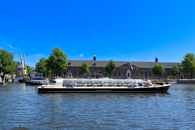 Discover Amsterdam: Luxury Canal Cruise with a Local Skipper - Where you meet: This is Holland vs the IJ River
