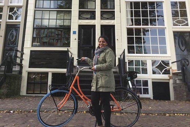 Discover Amsterdam: The Ultimate City Bike Tour - Meeting Mike’s Bike Tours and Getting Rolling Like a Local