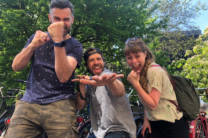 Discover Amsterdam Vondelpark in this Outside Escape city game! - How the app riddles work (and how to keep your group happy)