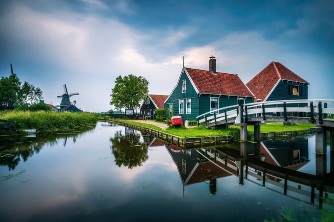 Discover The Netherlands Tour (from Amsterdam) - Afsluitdijk, the 32-kilometer water barrier in 30 minutes
