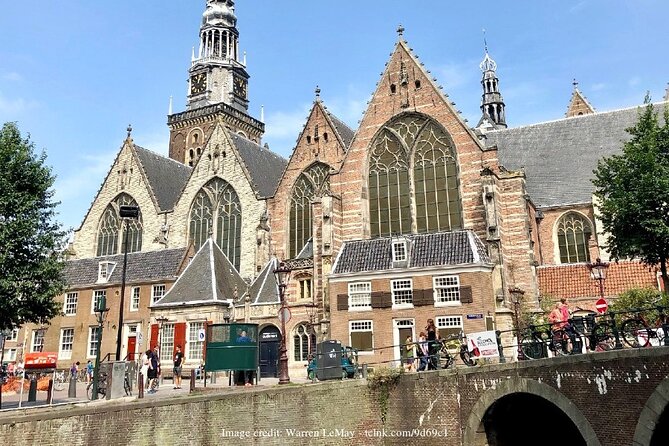 Dutch Golden Age: Private Tour of Amsterdam & Rembrandt's House - Dam Square and Damstraat: royalty, power, and city energy (30 minutes)
