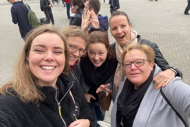 e-Scavenger hunt Amsterdam: Explore the city at your own pace - Anne Frank House and Westerkerk, famous sights with a different pace