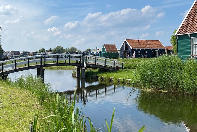 Escape Amsterdam: E-Bike to Zaanse Schans Windmills & Zaandam - Price and value: what $108.84 covers (and why it can feel fair)