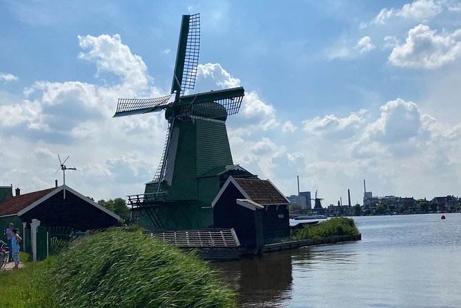 Escape Amsterdam: E-Bike to Zaanse Schans Windmills & Zaandam - FAQ